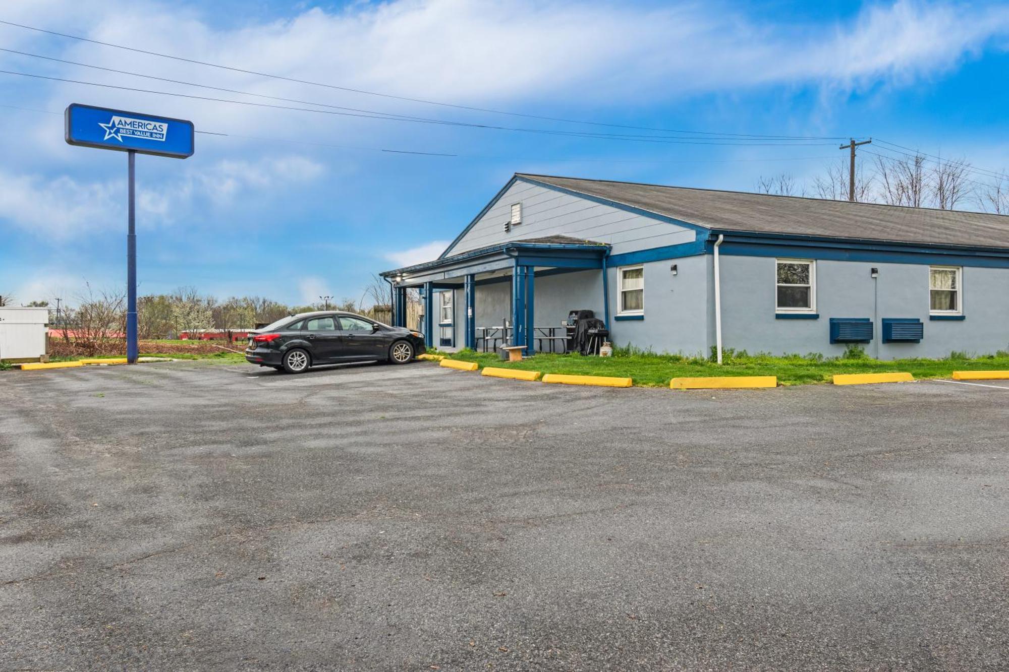 Americas Best Value Inn Карлайл Екстер'єр фото